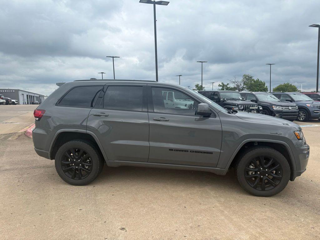 used 2022 Jeep Grand Cherokee WK car, priced at $23,988