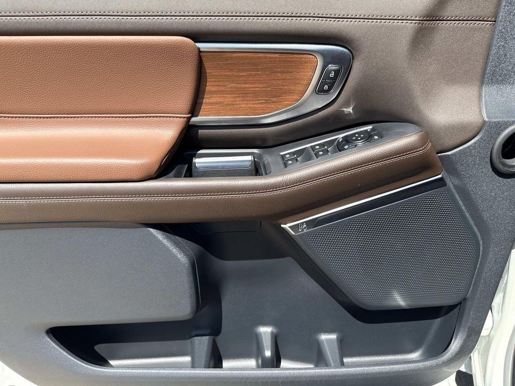 new 2025 Ford Expedition Max car, priced at $86,350