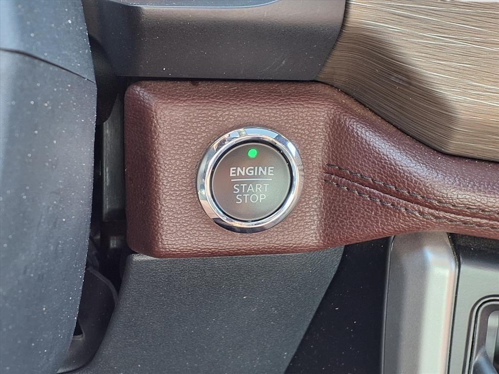 used 2024 Ford Expedition car, priced at $47,454