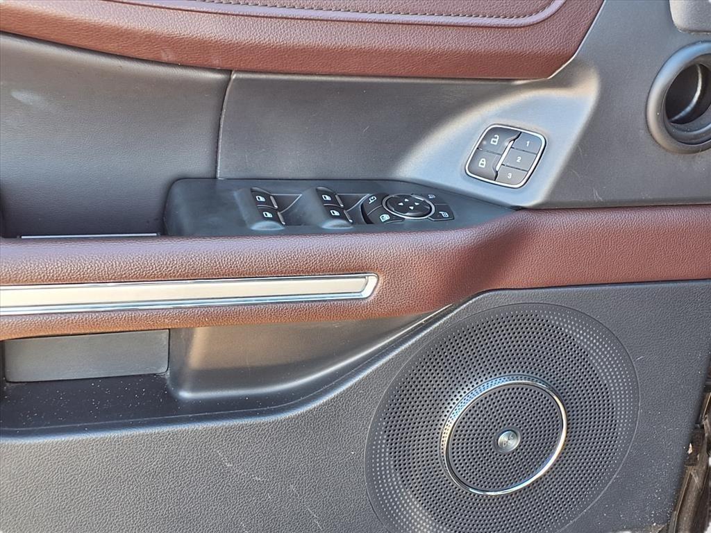 used 2024 Ford Expedition car, priced at $47,454