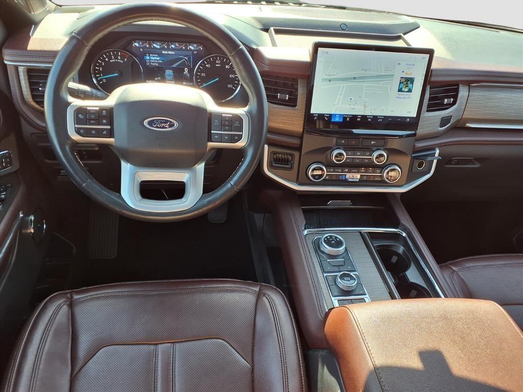 used 2024 Ford Expedition car, priced at $47,454