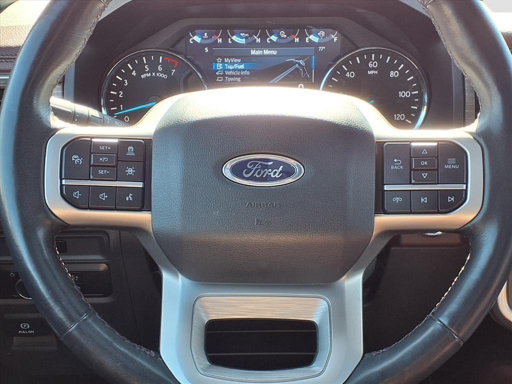 used 2024 Ford Expedition car, priced at $47,454