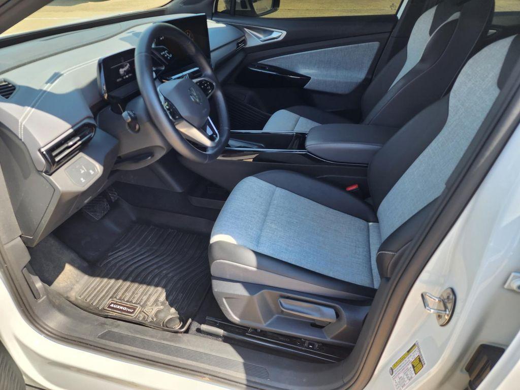 used 2023 Volkswagen ID.4 car, priced at $21,649