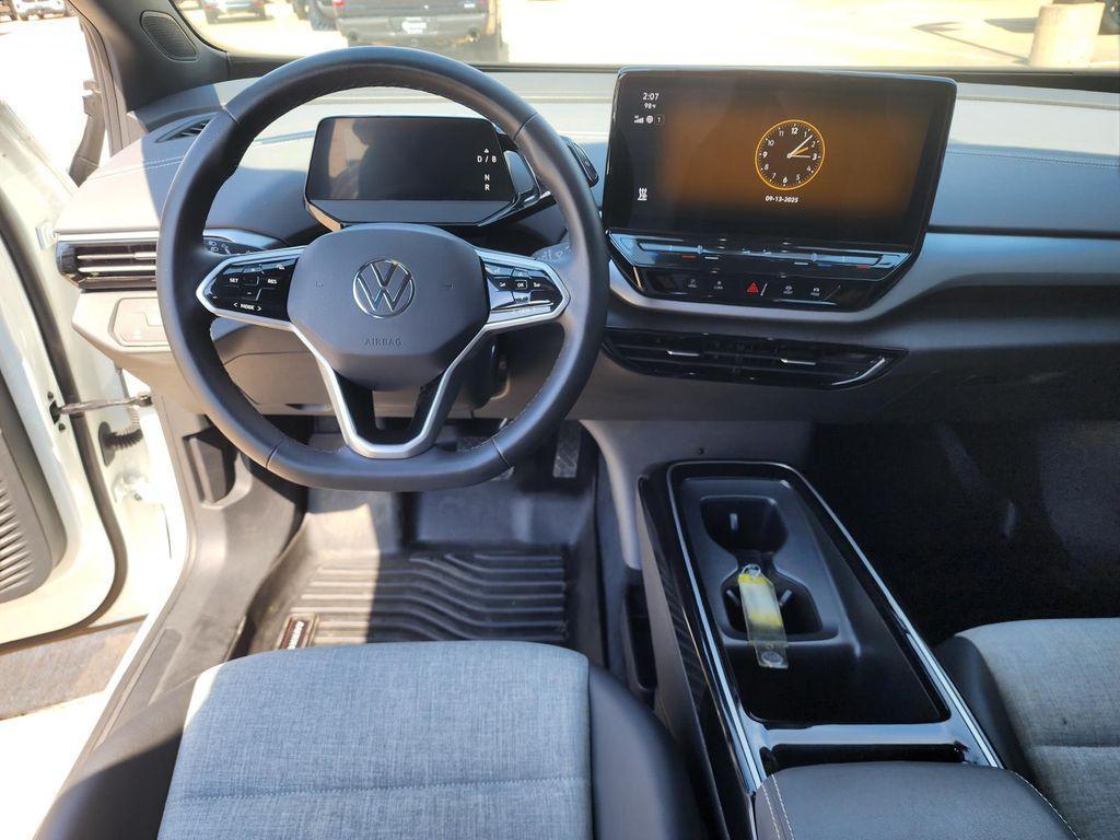 used 2023 Volkswagen ID.4 car, priced at $21,649