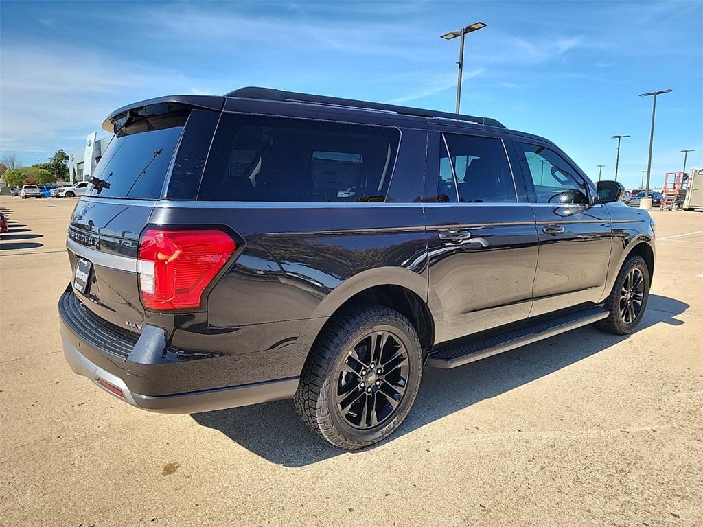 new 2024 Ford Expedition Max car, priced at $62,672