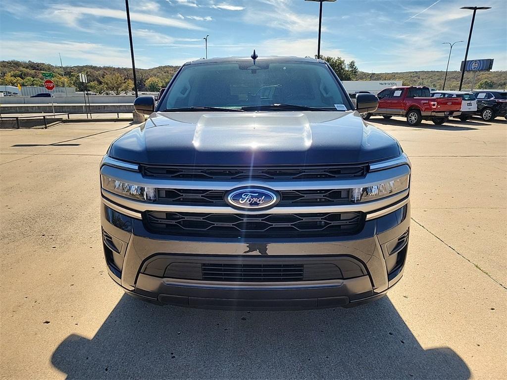 new 2024 Ford Expedition Max car, priced at $62,672