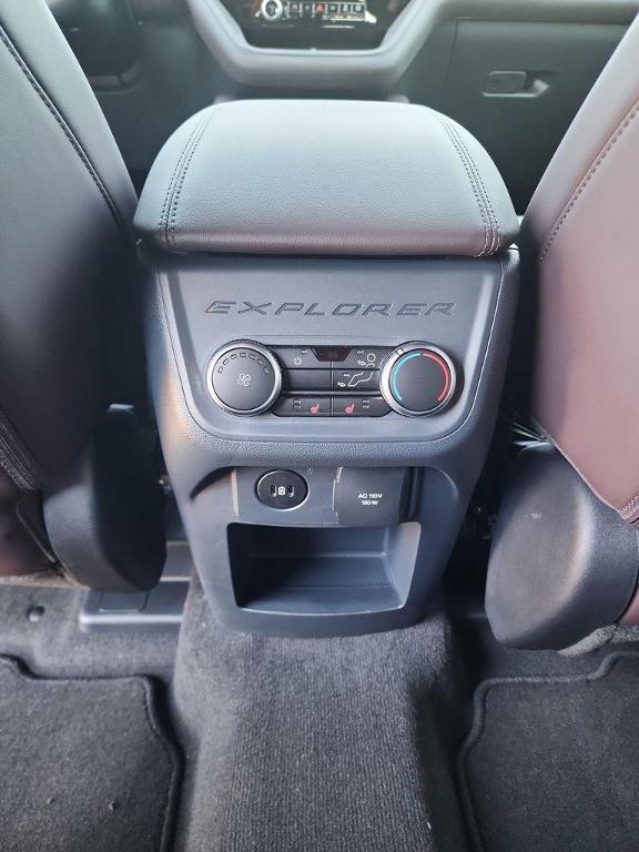 new 2025 Ford Explorer car, priced at $52,060