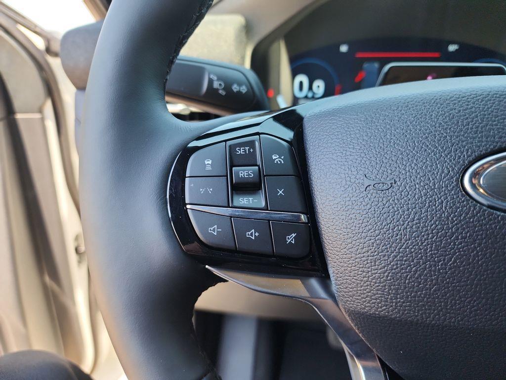 new 2025 Ford Explorer car, priced at $52,060