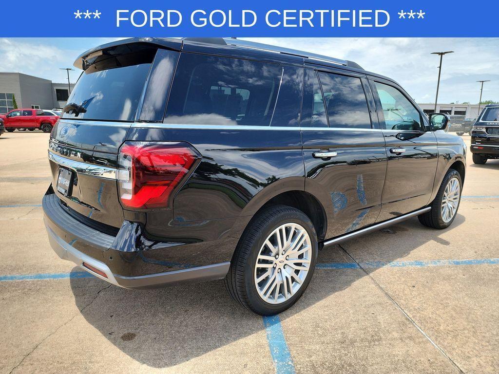 used 2024 Ford Expedition car, priced at $59,921