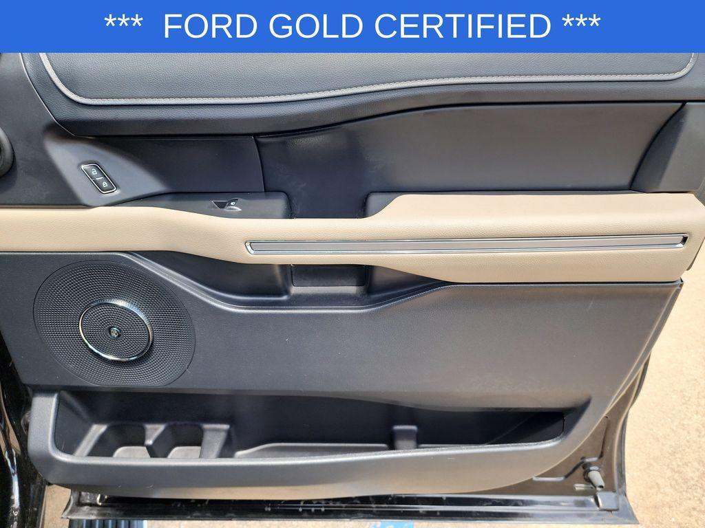 used 2024 Ford Expedition car, priced at $59,921
