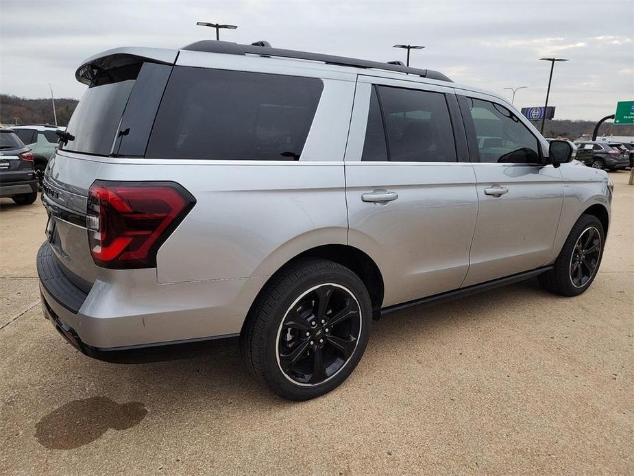 new 2024 Ford Expedition car, priced at $71,886