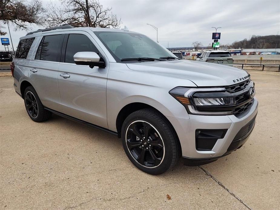 new 2024 Ford Expedition car, priced at $71,886