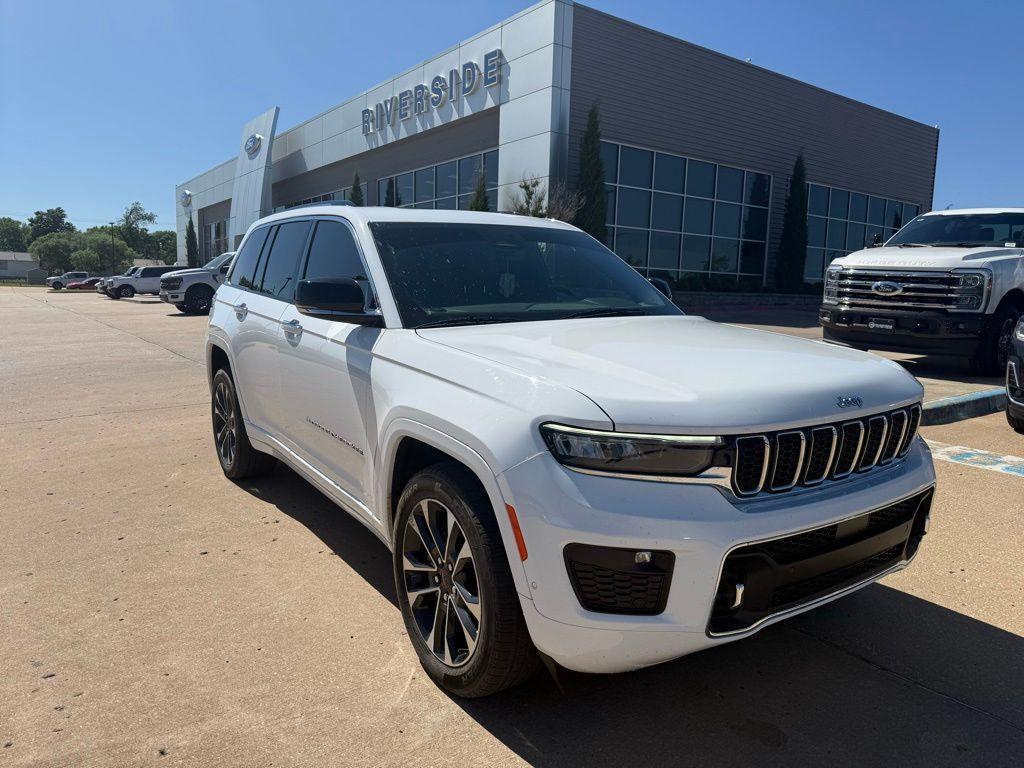 used 2022 Jeep Grand Cherokee car, priced at $37,595