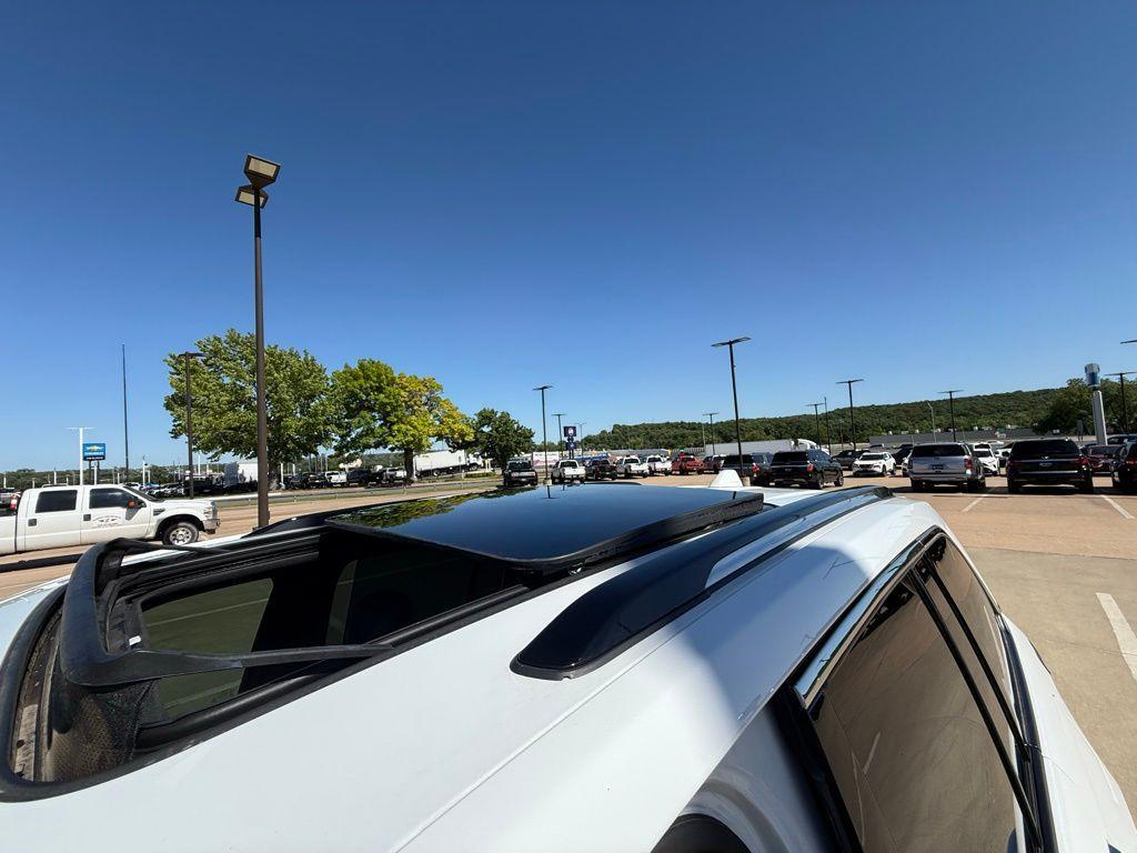 used 2022 Jeep Grand Cherokee car, priced at $36,995