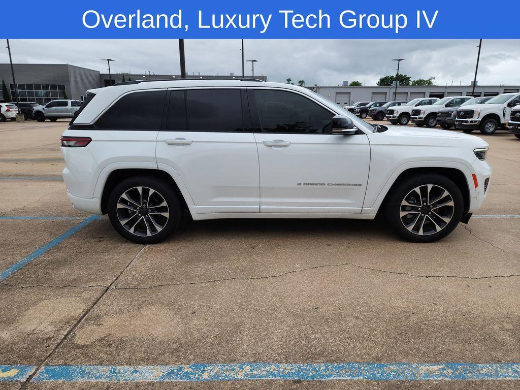 used 2022 Jeep Grand Cherokee car, priced at $31,363