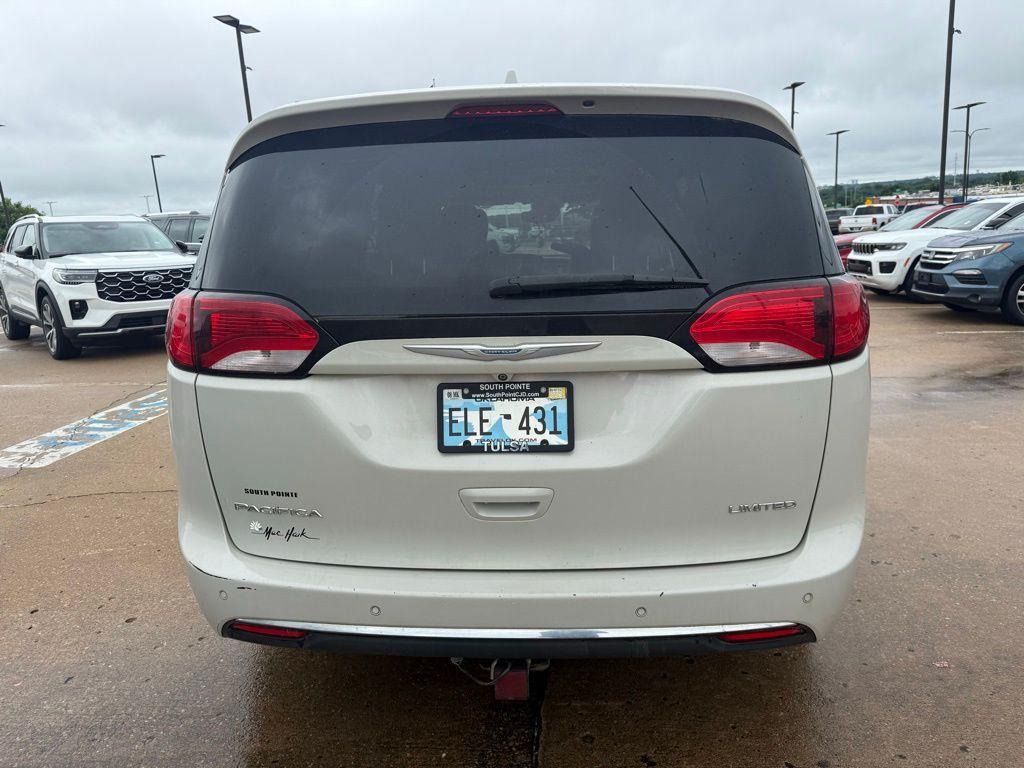 used 2017 Chrysler Pacifica car, priced at $12,450