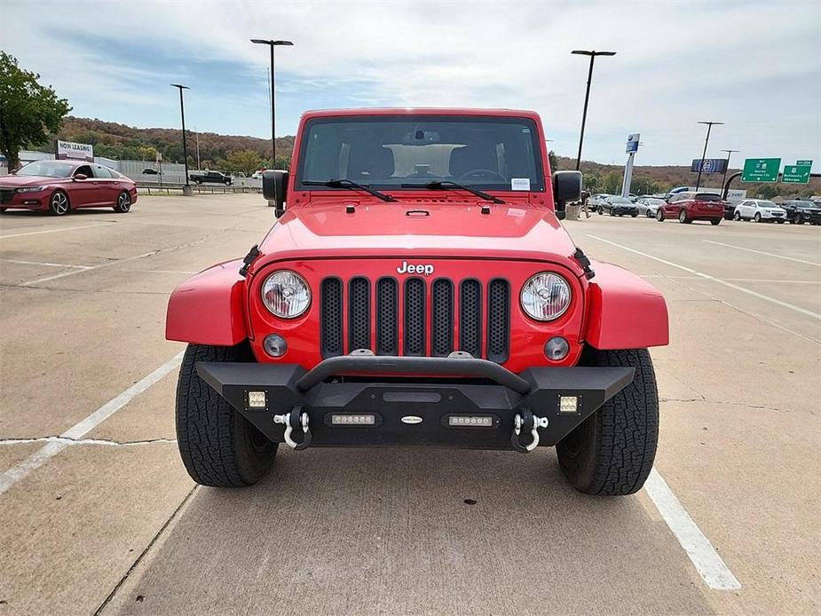 used 2015 Jeep Wrangler Unlimited car, priced at $18,592