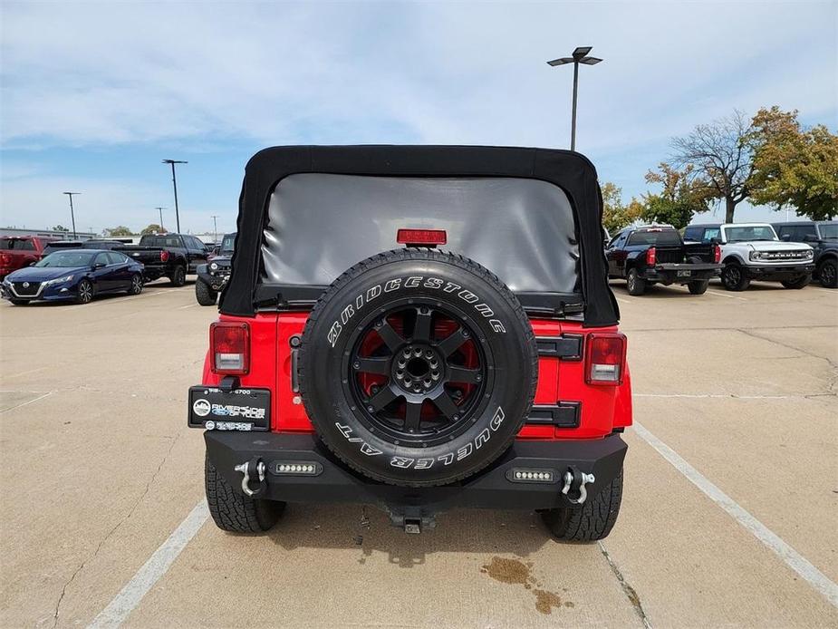 used 2015 Jeep Wrangler Unlimited car, priced at $18,592