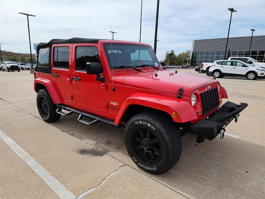 used 2015 Jeep Wrangler Unlimited car, priced at $18,592