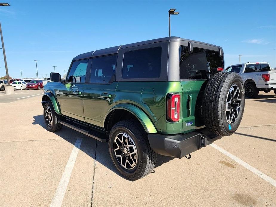 new 2024 Ford Bronco car, priced at $52,977