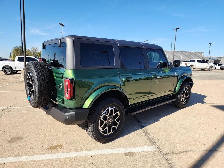 new 2024 Ford Bronco car, priced at $52,977