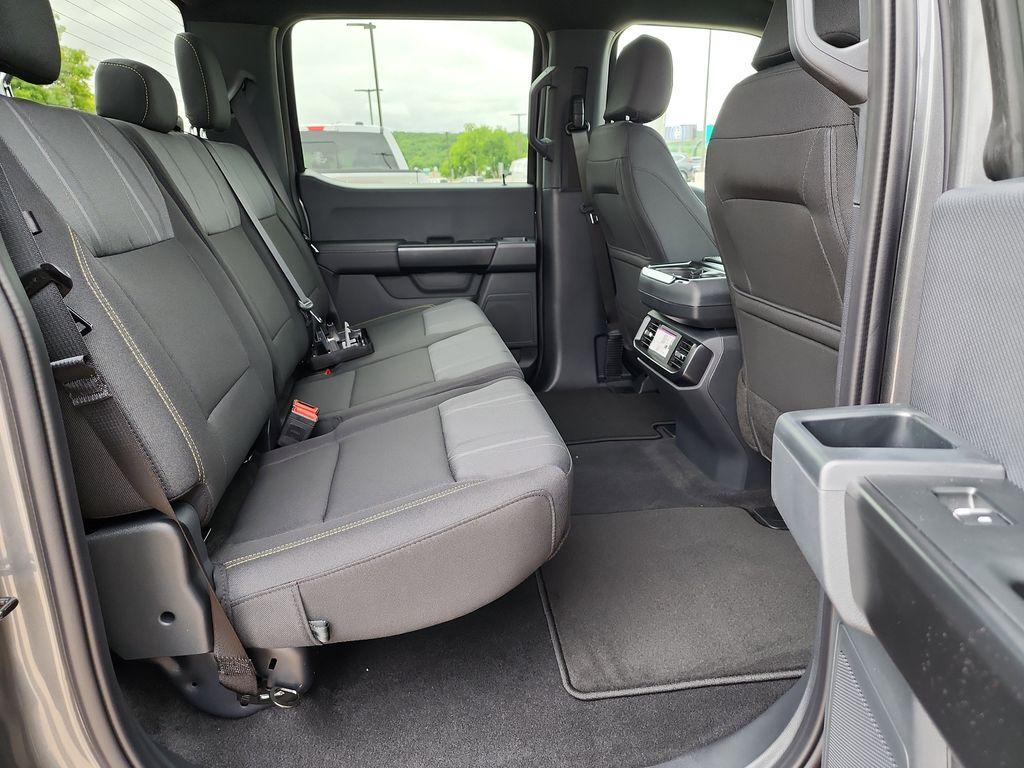 new 2025 Ford F-150 car, priced at $43,870