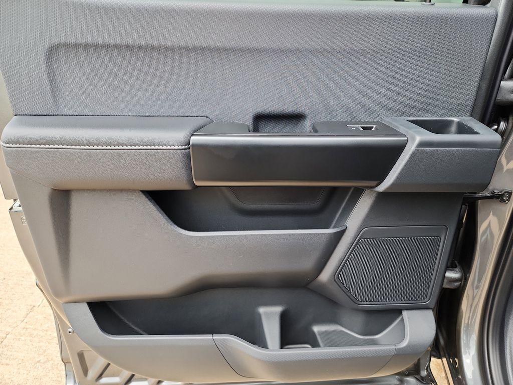 new 2025 Ford F-150 car, priced at $43,870