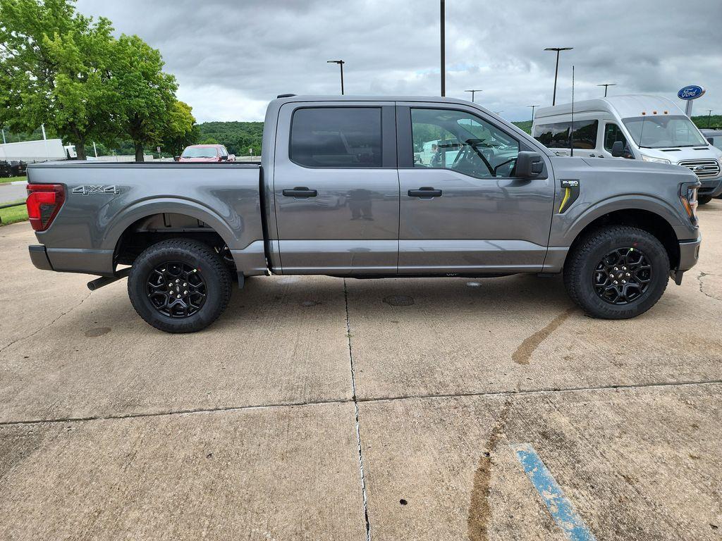 new 2025 Ford F-150 car, priced at $43,870