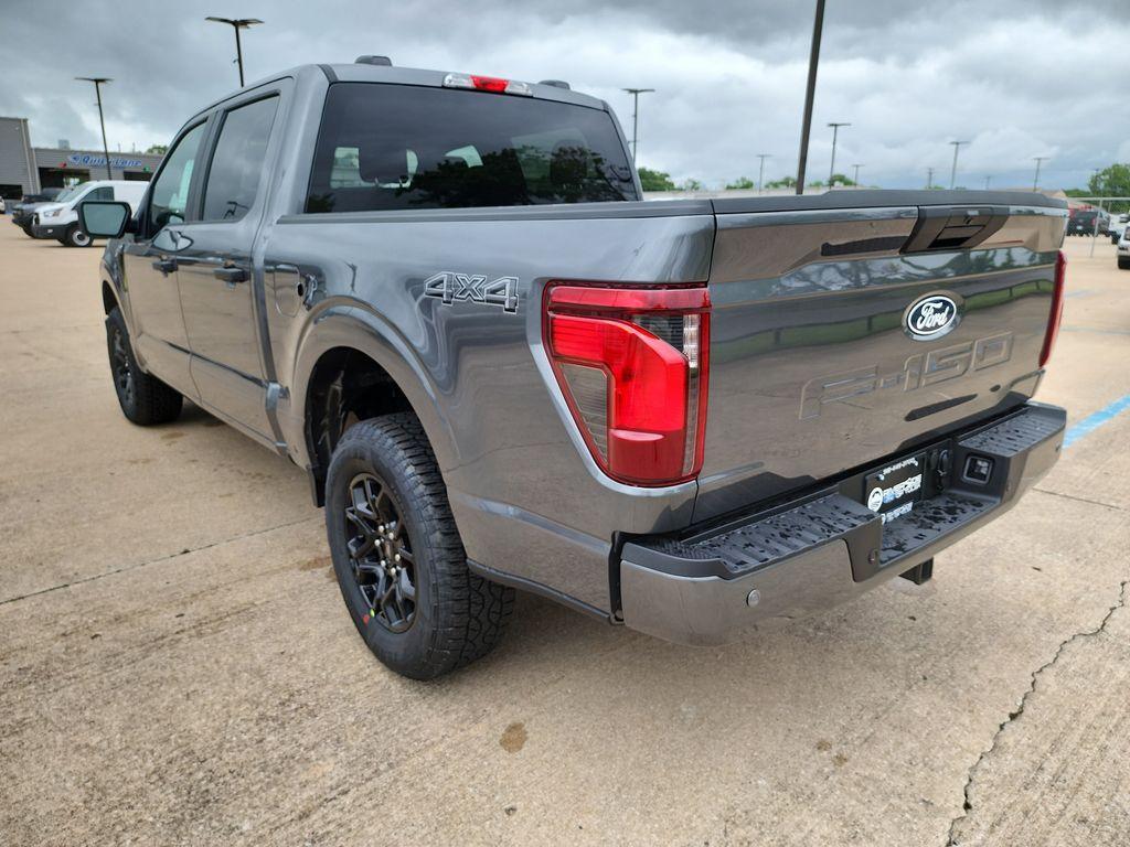 new 2025 Ford F-150 car, priced at $43,870