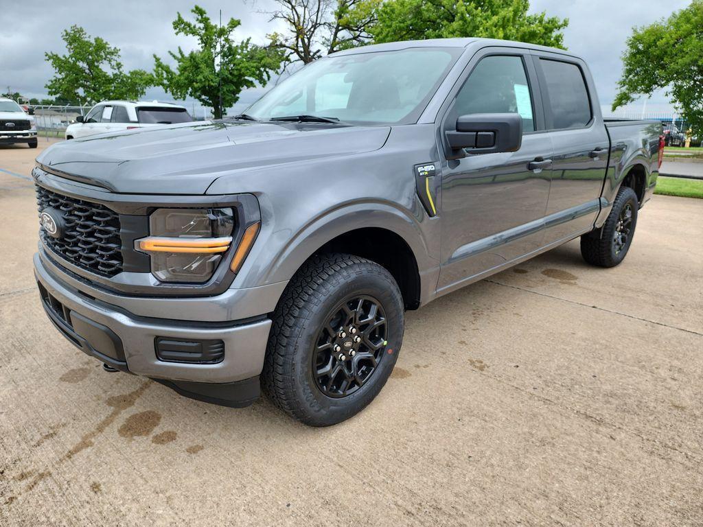 new 2025 Ford F-150 car, priced at $43,870