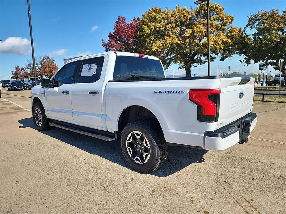 new 2023 Ford F-150 Lightning car, priced at $56,801