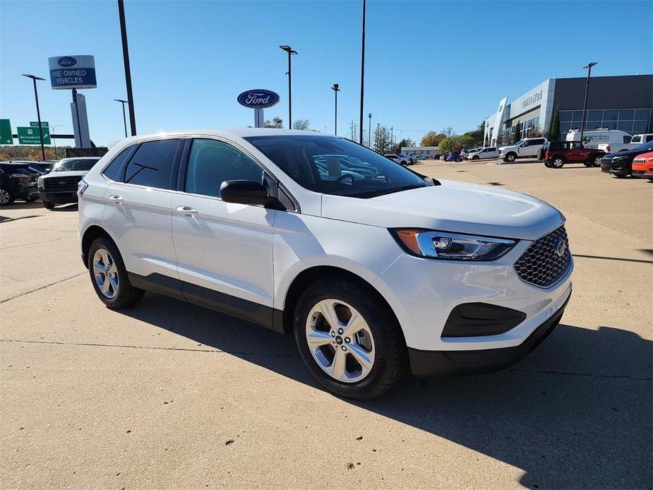 new 2024 Ford Edge car, priced at $34,359