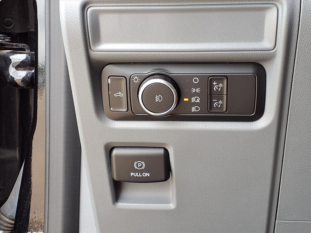 used 2022 Ford F-150 car, priced at $26,995