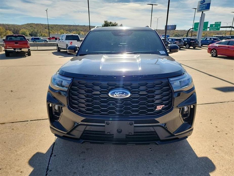 new 2025 Ford Explorer car, priced at $56,888