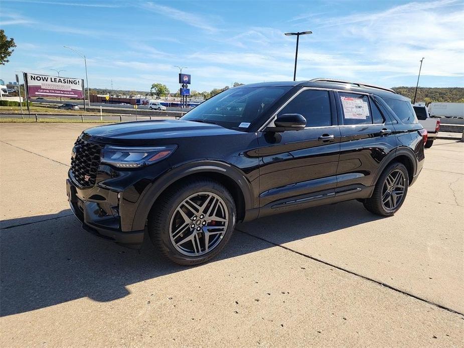 new 2025 Ford Explorer car, priced at $56,888