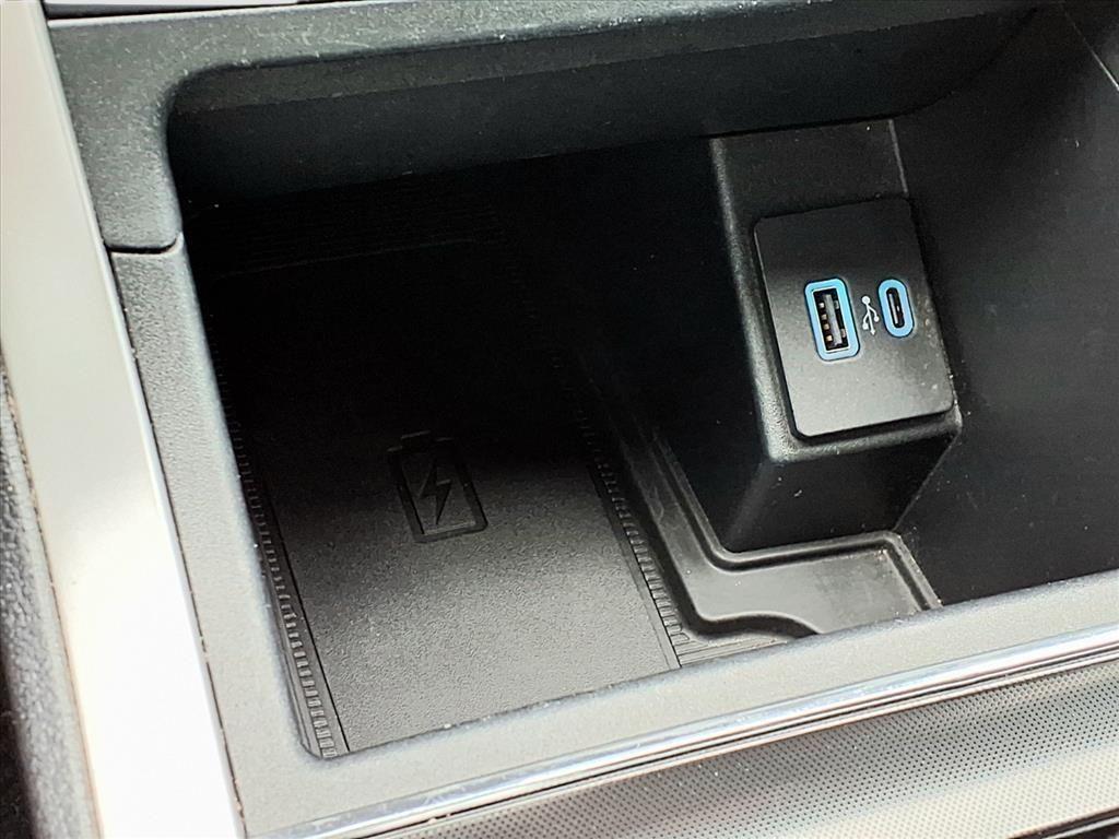 used 2024 Ford Edge car, priced at $24,673