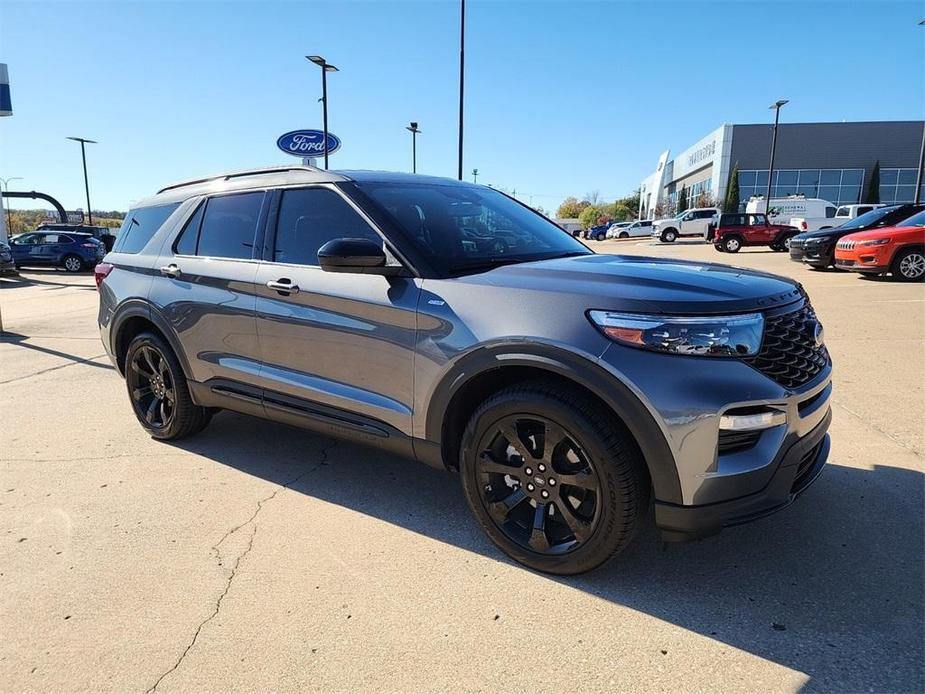 new 2024 Ford Explorer car, priced at $46,820