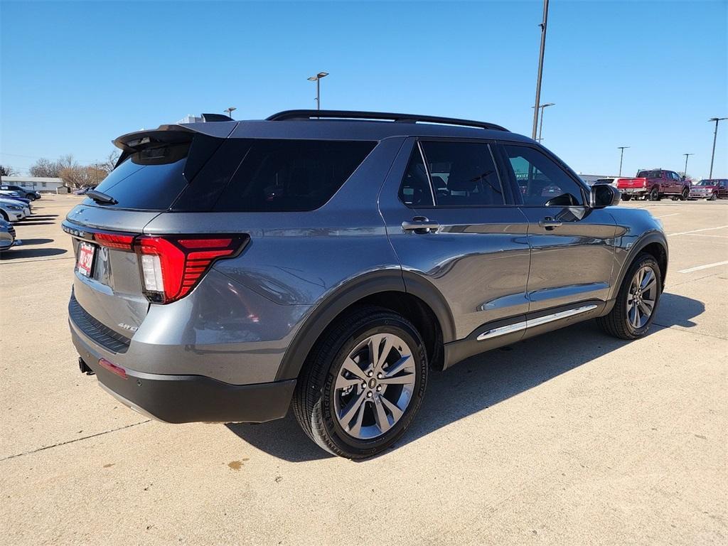 new 2025 Ford Explorer car, priced at $43,850