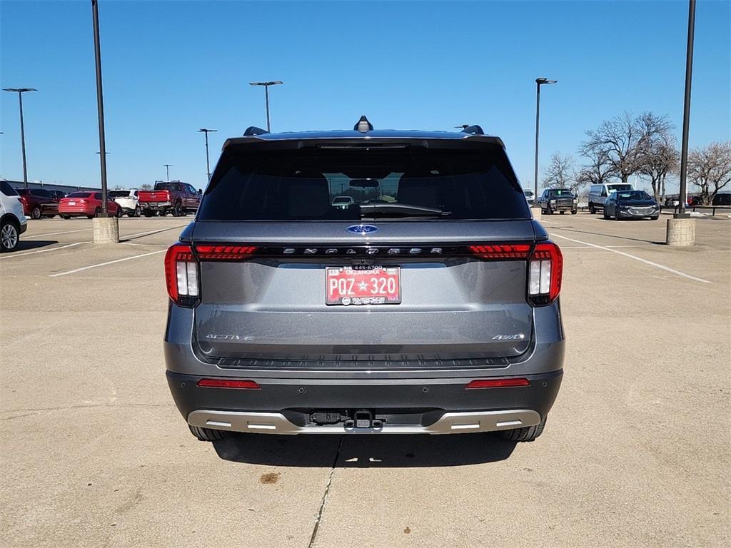 new 2025 Ford Explorer car, priced at $43,850