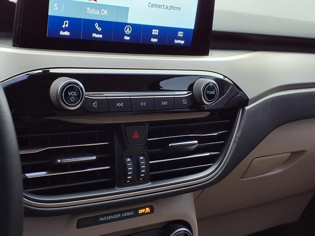 used 2022 Ford Escape car, priced at $20,685