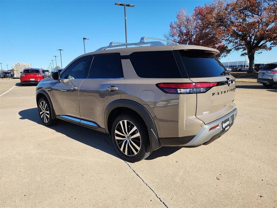 used 2023 Nissan Pathfinder car, priced at $35,915