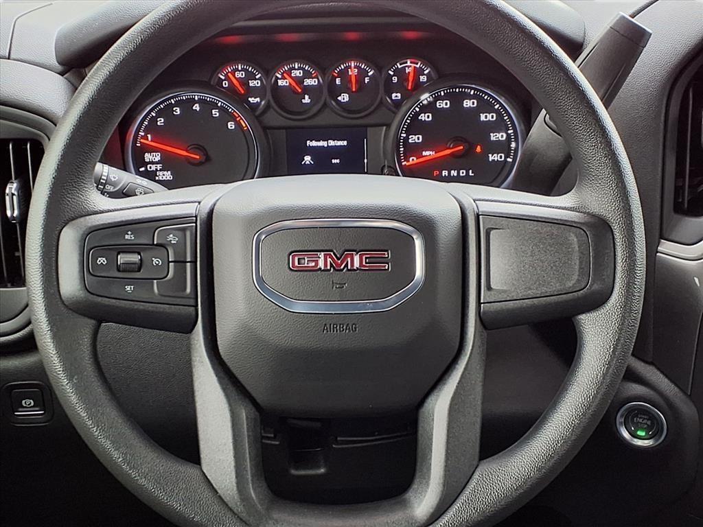 used 2025 GMC Sierra 1500 car, priced at $31,995