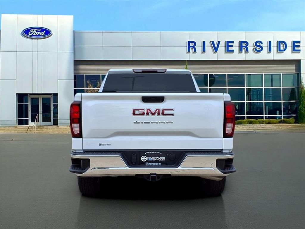 used 2025 GMC Sierra 1500 car, priced at $31,995