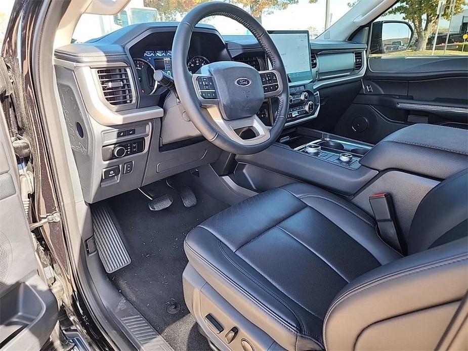 new 2024 Ford Expedition car, priced at $61,194