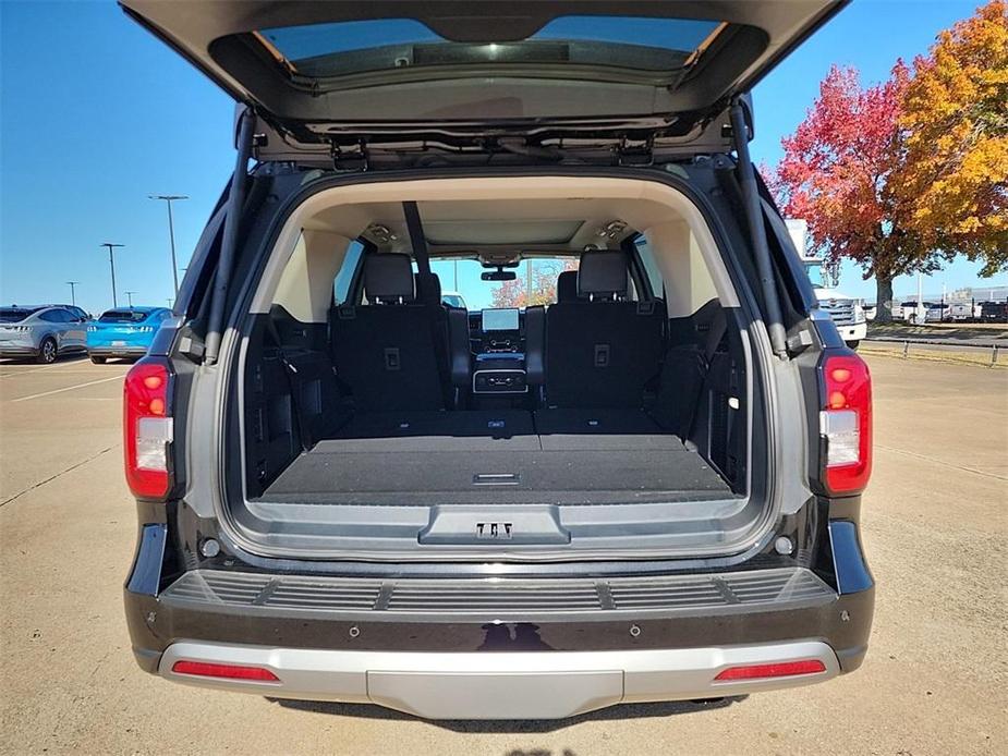 new 2024 Ford Expedition car, priced at $61,194