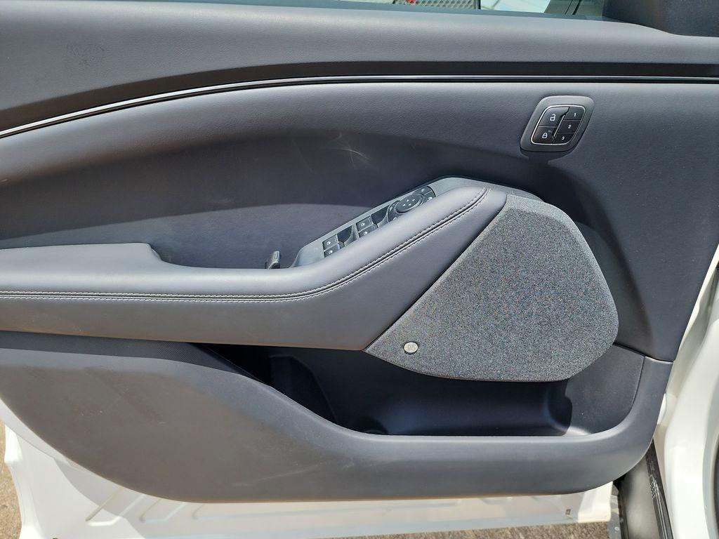 new 2025 Ford Mustang Mach-E car, priced at $38,384