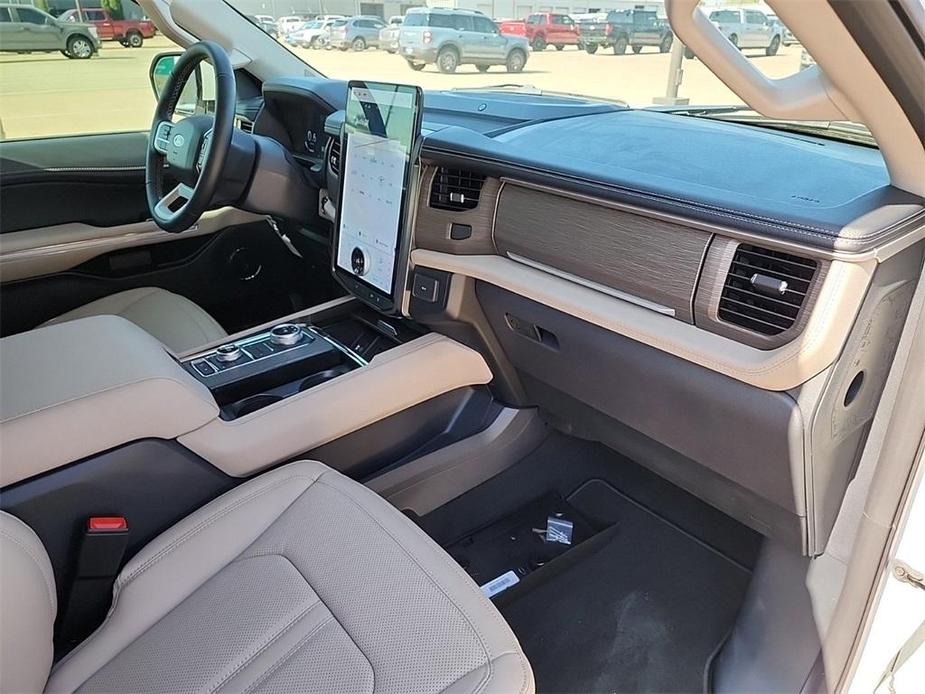 new 2024 Ford Expedition Max car, priced at $69,772