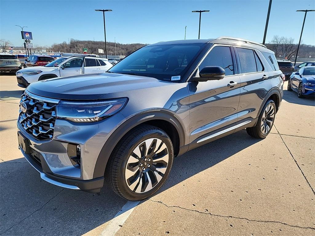 new 2025 Ford Explorer car, priced at $57,425