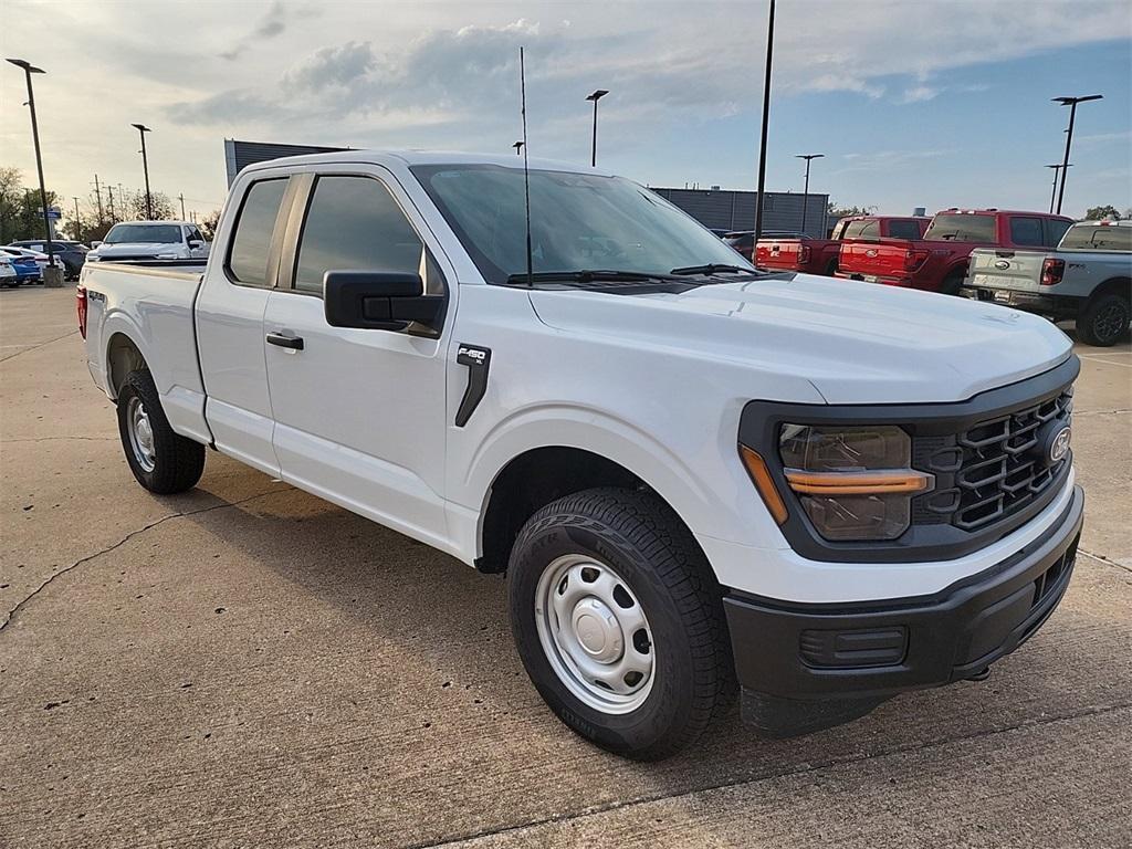 new 2024 Ford F-150 car, priced at $40,191