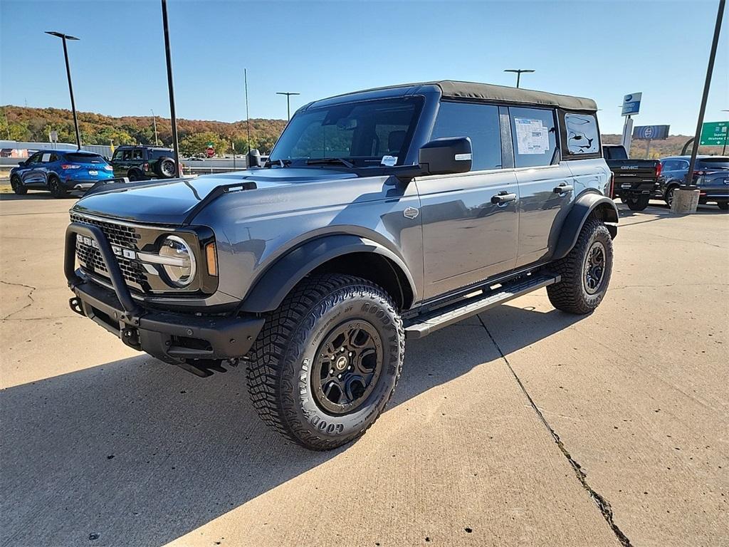 new 2024 Ford Bronco car, priced at $59,490